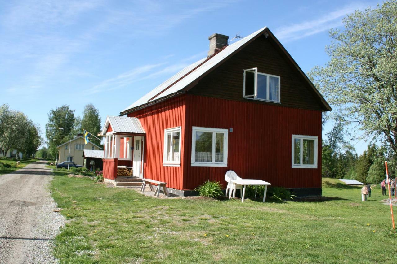 Lillvikens Gaesthuset Och Stugor Nedre Lillviken Exterior foto